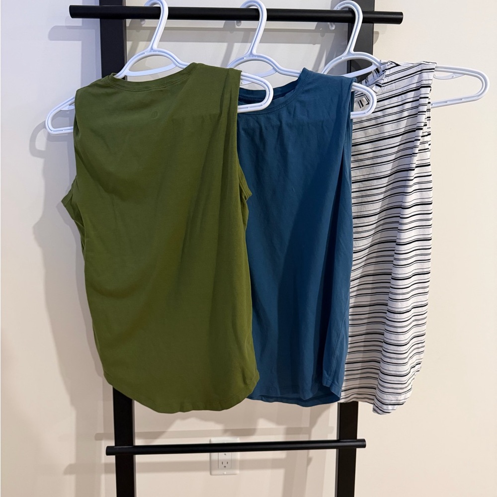 Lot of 3 - lululemon brunswick muscle tank